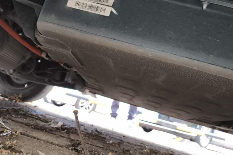 Used Wuling Hongguang MINIEV 2022 Zizai Version Lithium Iron Phosphate Chassis Rear Right