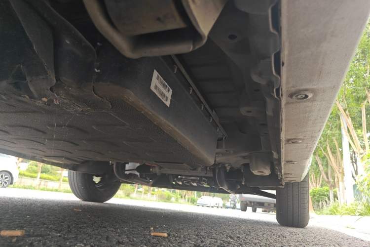 Used Wuling Hongguang MINIEV 2022 Macaron Fashion Model Lithium Iron Phosphate Chassis Rear Right