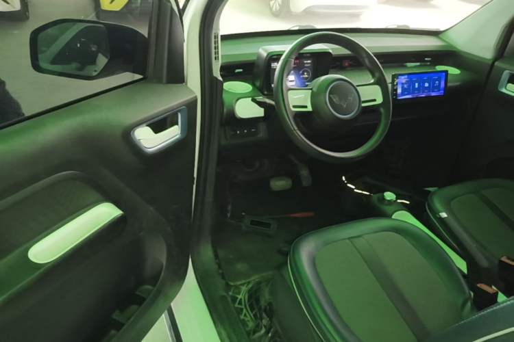 Used Wuling Hongguang MINIEV 2022 GAMEBOY 200km Gaming Edition with Lithium Iron Phosphate Driver Seat