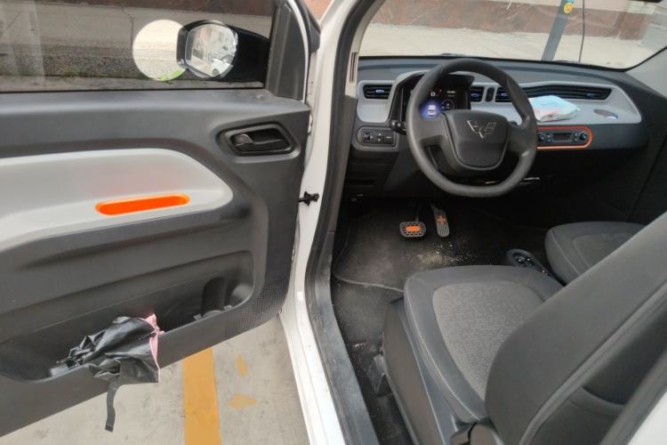 Used Wuling Hongguang MINIEV 2022 Zizai Version Lithium Iron Phosphate Driver Seat