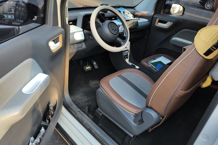Used Wuling Hongguang MINIEV 2022 GAMEBOY 200km Gaming Edition with Lithium Iron Phosphate Driver Seat