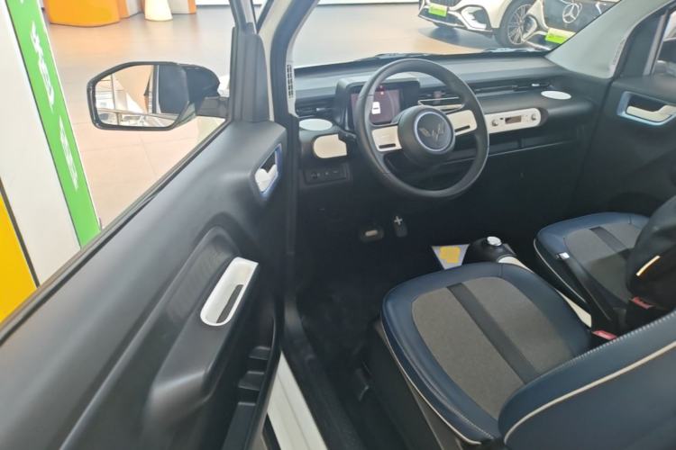 Used Wuling Hongguang MINIEV 2022 GAMEBOY 200km Gaming Edition with Lithium Iron Phosphate Driver Seat