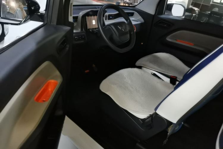 Used Wuling Hongguang MINIEV 2022 Zizai Version Lithium-NMC Driver Seat