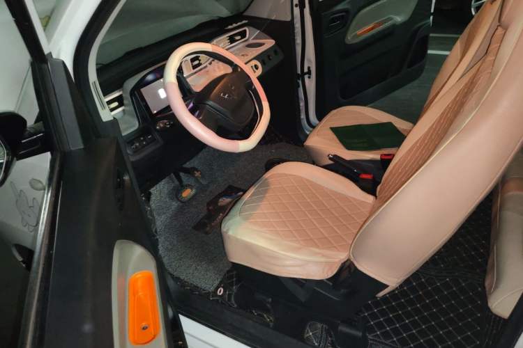Used Wuling Hongguang MINIEV 2022 Enjoy Edition Lithium Iron Phosphate Driver Seat