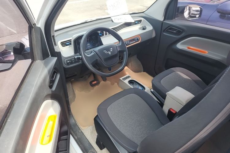 Used Wuling Hongguang MINIEV 2022 Zizai Version Lithium Iron Phosphate Driver Seat