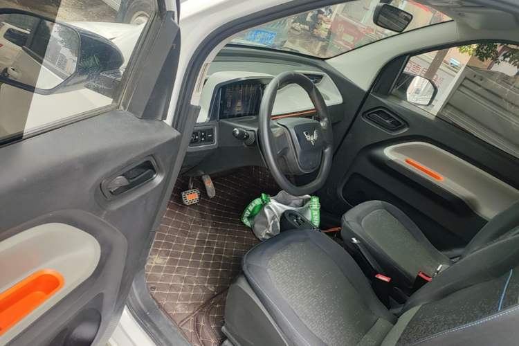 Used Wuling Hongguang MINIEV 2022 Zizai Version Lithium Iron Phosphate Driver Seat