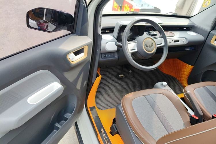Used Wuling Hongguang MINIEV 2022 GAMEBOY 200km Gaming Edition with Lithium Iron Phosphate Driver Seat