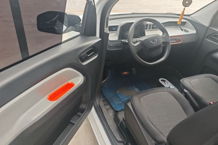 Used Wuling Hongguang MINIEV 2022 Easy Version Lithium Iron Phosphate Driver Seat