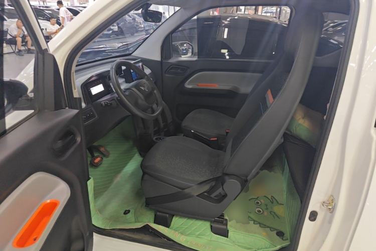 Used Wuling Hongguang MINIEV 2022 Easy Version Lithium Iron Phosphate Driver Seat