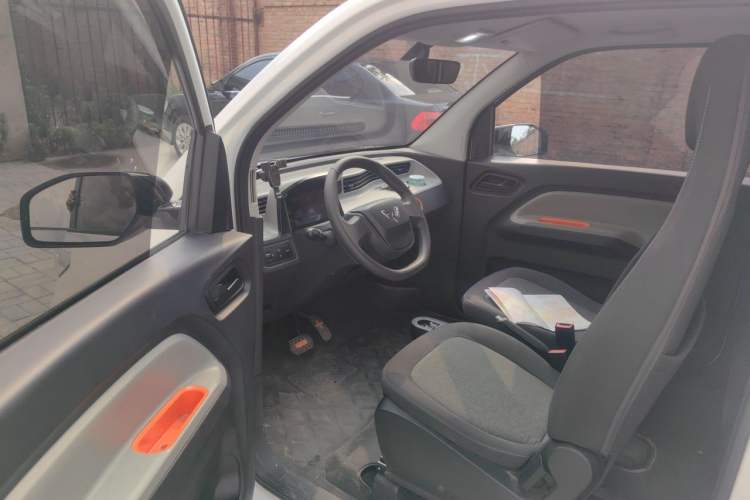 Used Wuling Hongguang MINIEV 2022 Enjoy Edition Lithium-Ion Battery Driver Seat