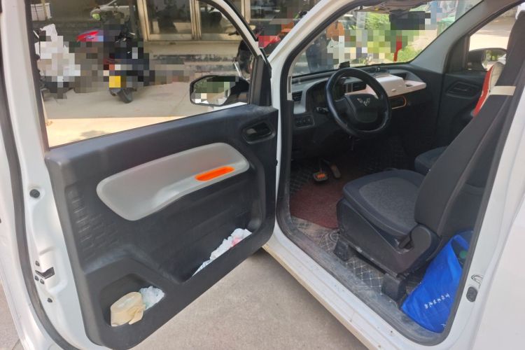 Used Wuling Hongguang MINIEV 2022 Easy Version Lithium Iron Phosphate Driver Seat