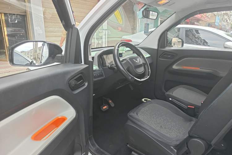 Used Wuling Hongguang MINIEV 2022 Zizai Version Lithium-NMC Driver Seat