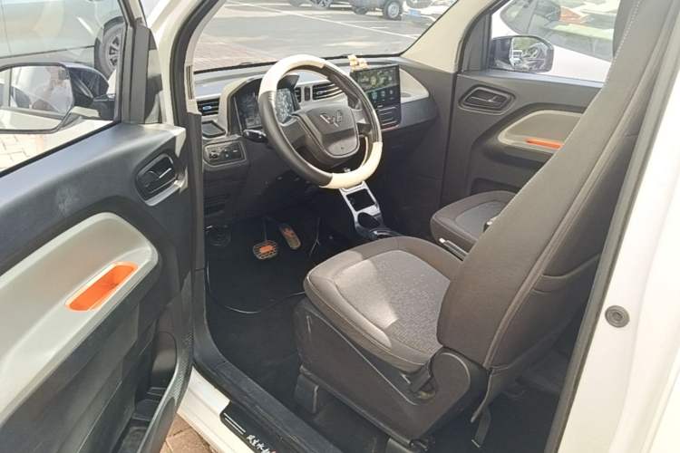Used Wuling Hongguang MINIEV 2022 Enjoy Edition Lithium Iron Phosphate Driver Seat