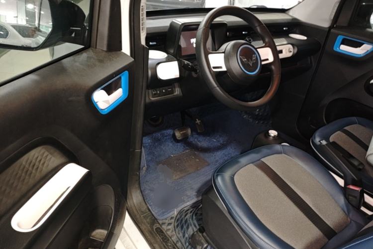 Used Wuling Hongguang MINIEV 2022 GAMEBOY 300km Enthusiast Model with Lithium Iron Phosphate Driver Seat