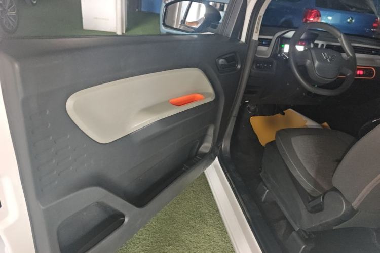 Used Wuling Hongguang MINIEV 2022 Easy Version Lithium Iron Phosphate Driver Seat
