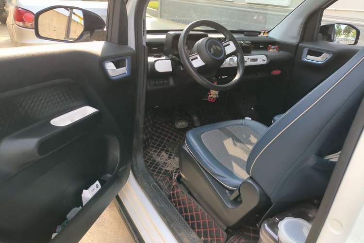 Used Wuling Hongguang MINIEV 2022 GAMEBOY 200km Gaming Edition with Lithium Iron Phosphate Driver Seat