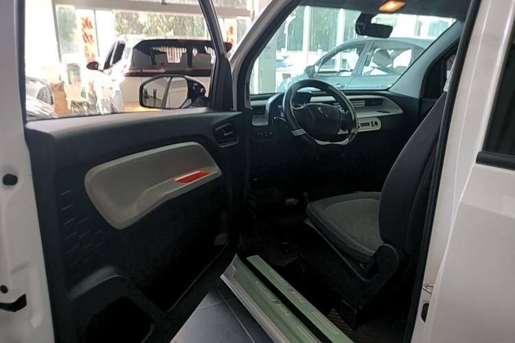 Used Wuling Hongguang MINIEV 2022 Enjoy Edition Lithium-Ion Battery Driver Seat