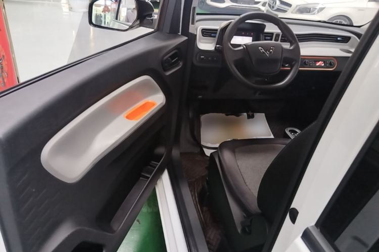Used Wuling Hongguang MINIEV 2022 Easy Version Lithium Iron Phosphate Driver Seat