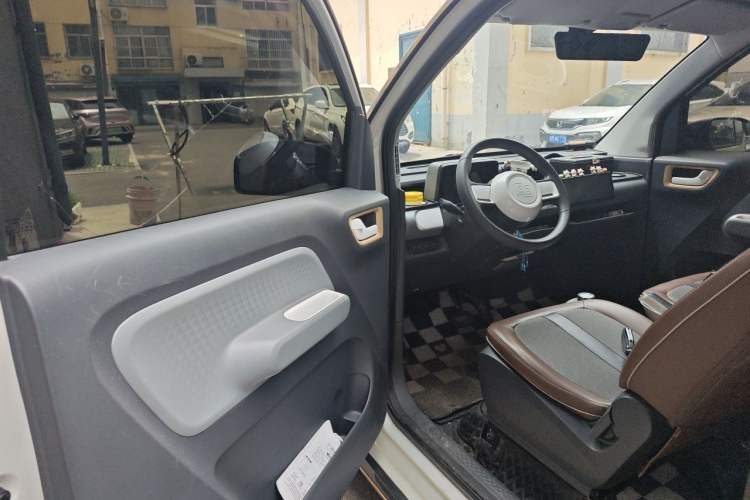 Used Wuling Hongguang MINIEV 2022 GAMEBOY 200km Gaming Edition with Lithium Iron Phosphate Driver Seat