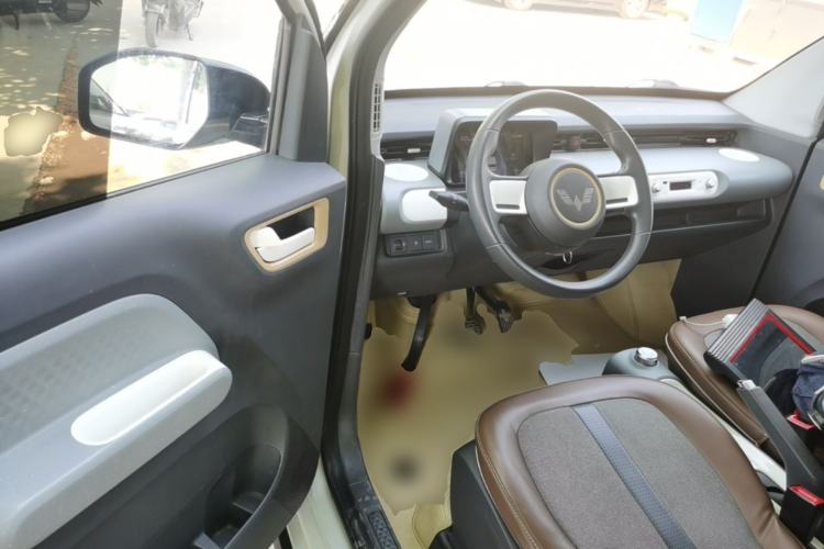 Used Wuling Hongguang MINIEV 2022 GAMEBOY 200km Gaming Edition with Lithium Iron Phosphate Driver Seat