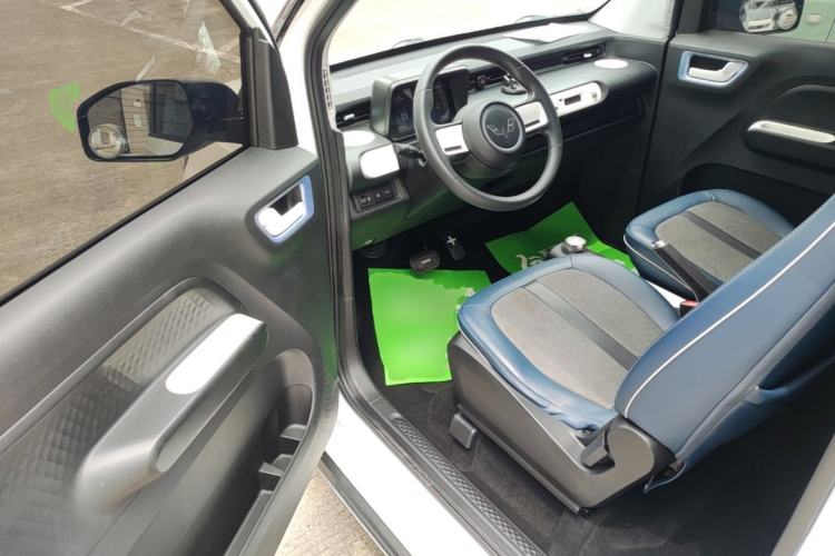 Used Wuling Hongguang MINIEV 2022 GAMEBOY 200km Gaming Edition with Lithium Iron Phosphate Driver Seat