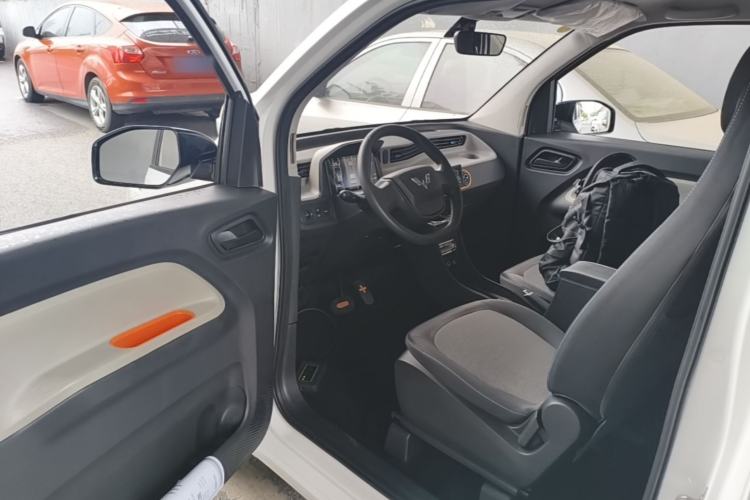 Used Wuling Hongguang MINIEV 2022 Zizai Version Lithium Iron Phosphate Driver Seat