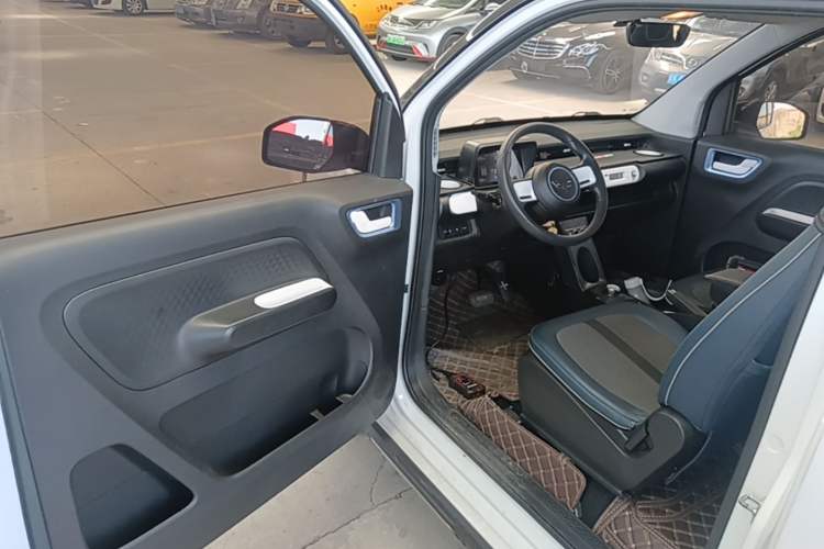 Used Wuling Hongguang MINIEV 2022 GAMEBOY 200km Gaming Edition with Lithium Iron Phosphate Driver Seat