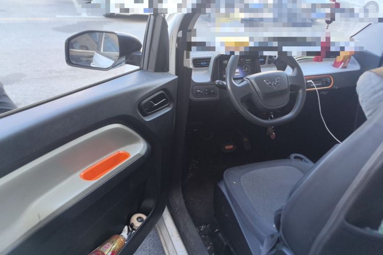 Used Wuling Hongguang MINIEV 2022 Zizai Version Lithium Iron Phosphate Driver Seat