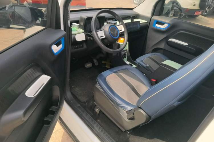 Used Wuling Hongguang MINIEV 2022 GAMEBOY 200km Gaming Edition with Lithium Iron Phosphate Driver Seat