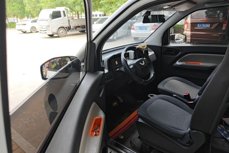 Used Wuling Hongguang MINIEV 2022 Zizai Version Lithium Iron Phosphate Driver Seat