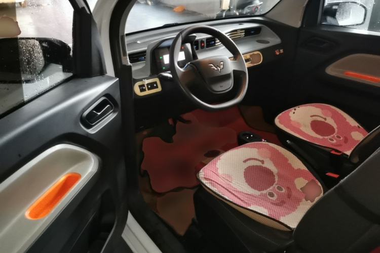 Used Wuling Hongguang MINIEV 2022 Easy Version Lithium Iron Phosphate Driver Seat
