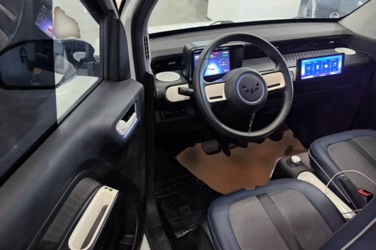 Used Wuling Hongguang MINIEV 2022 GAMEBOY 200km Gaming Edition with Lithium Iron Phosphate Driver Seat