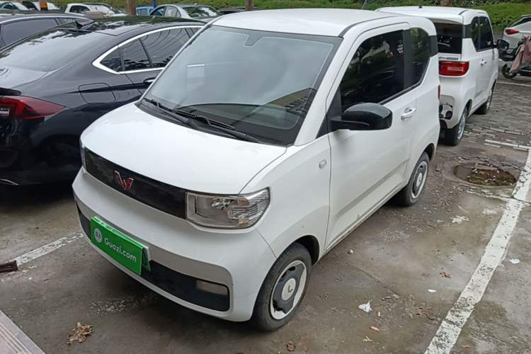 Used Wuling Hongguang MINIEV 2022 Easy Version Lithium-NMC Guazi used car, China used car export, Used car for sale, Used Wuling cars, Cheapest cars for sale, Electric vehicle, New energy car