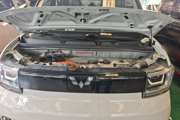 Used Wuling Hongguang MINIEV 2022 GAMEBOY 200km Gaming Edition with Lithium Iron Phosphate Engine Bay