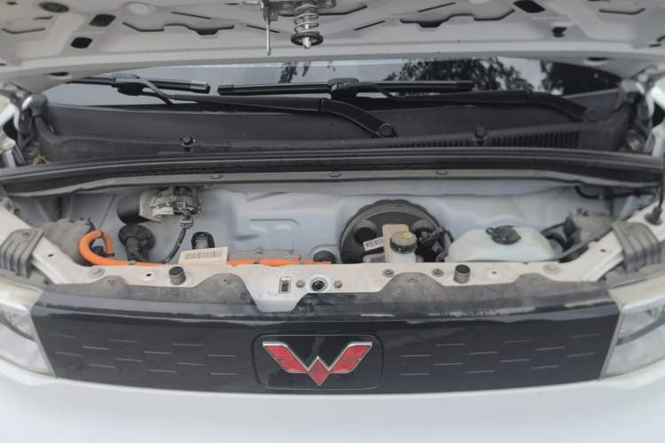 Used Wuling Hongguang MINIEV 2022 Easy Version Lithium Iron Phosphate Engine Bay