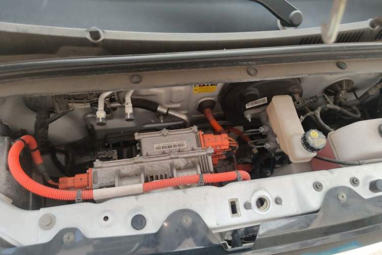 Used Wuling Hongguang MINIEV 2022 Zizai Version Lithium Iron Phosphate Engine Bay