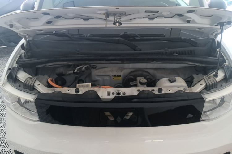 Used Wuling Hongguang MINIEV 2022 Zizai Version Lithium Iron Phosphate Engine Bay