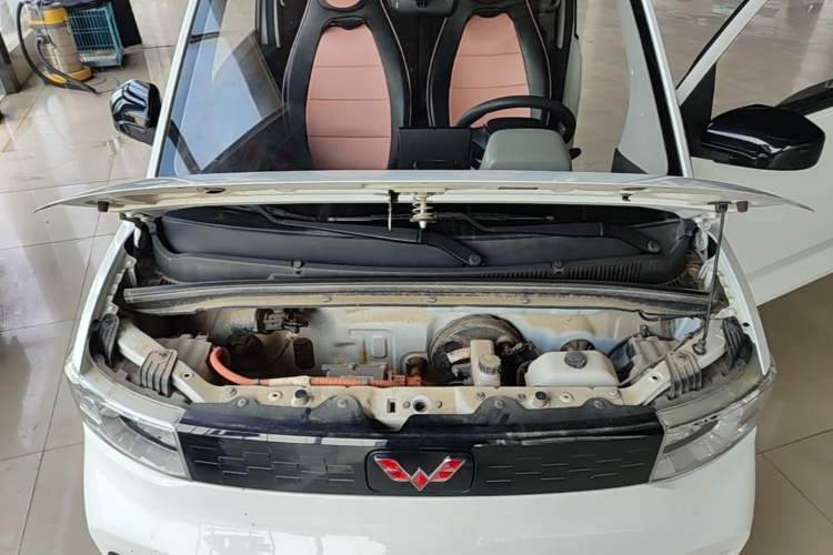 Used Wuling Hongguang MINIEV 2022 Easy Version Lithium Iron Phosphate Engine Bay