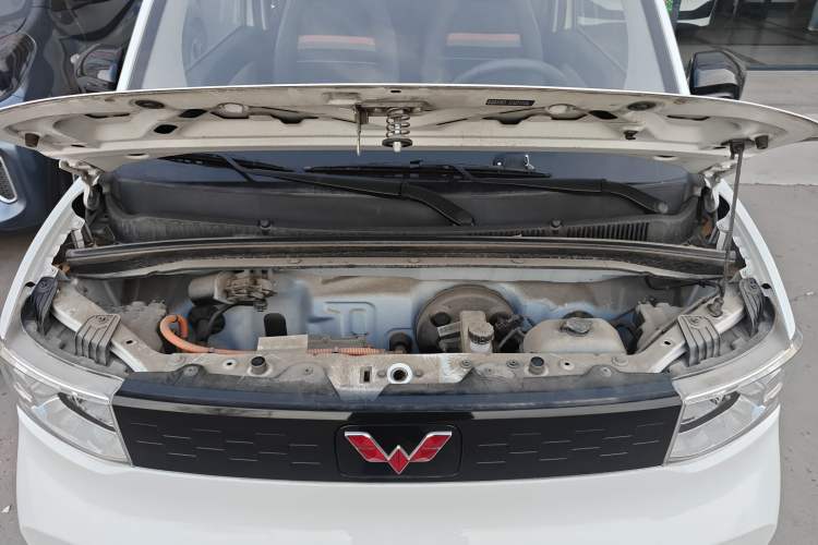 Used Wuling Hongguang MINIEV 2022 Easy Version Lithium Iron Phosphate Engine Bay