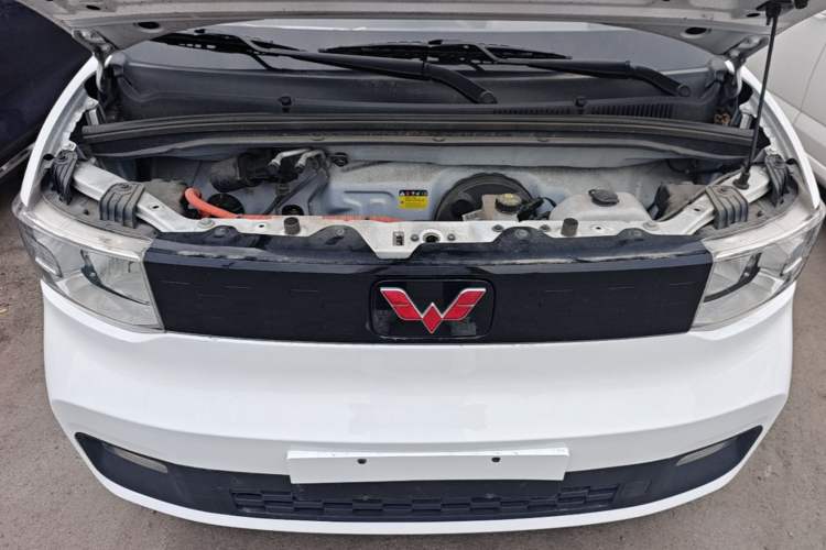 Used Wuling Hongguang MINIEV 2022 Zizai Version Lithium Iron Phosphate Engine Bay