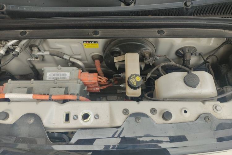 Used Wuling Hongguang MINIEV 2022 Macaron Premium Model – Lithium Iron Phosphate Engine Bay