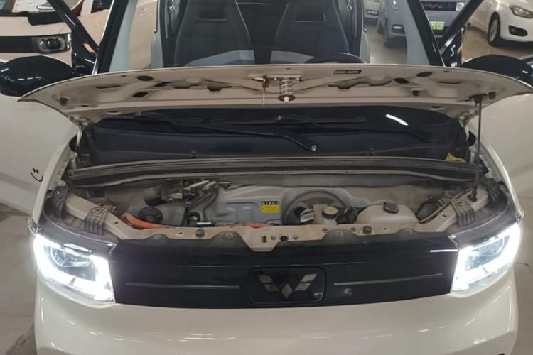 Used Wuling Hongguang MINIEV 2022 Macaron Premium Model – Lithium Iron Phosphate Engine Bay