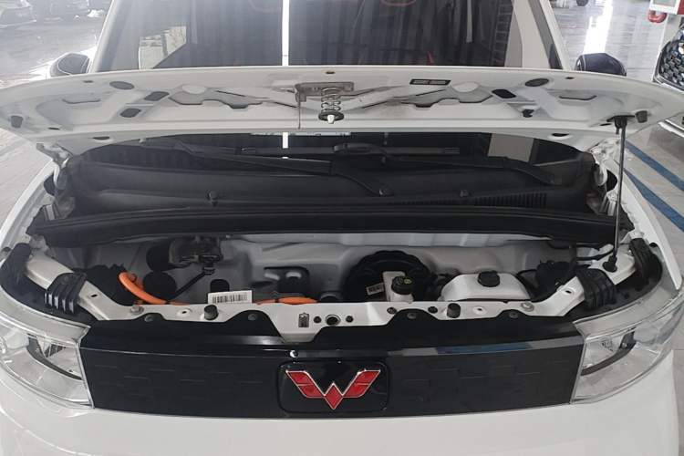 Used Wuling Hongguang MINIEV 2022 Easy Version Lithium Iron Phosphate Engine Bay