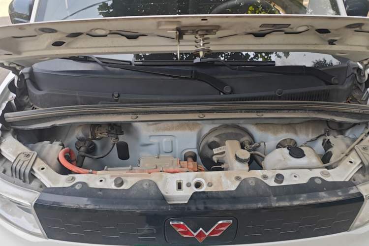 Used Wuling Hongguang MINIEV 2022 Easy Version Lithium Iron Phosphate Engine Bay