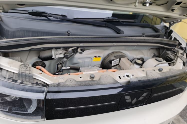 Used Wuling Hongguang MINIEV 2022 Macaron Premium Model – Lithium Iron Phosphate Engine Bay