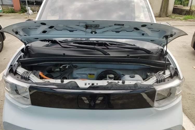 Used Wuling Hongguang MINIEV 2022 Zizai Version Lithium Iron Phosphate Engine Bay