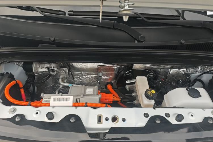Used Wuling Hongguang MINIEV 2022 Easy Version Lithium Iron Phosphate Engine Bay