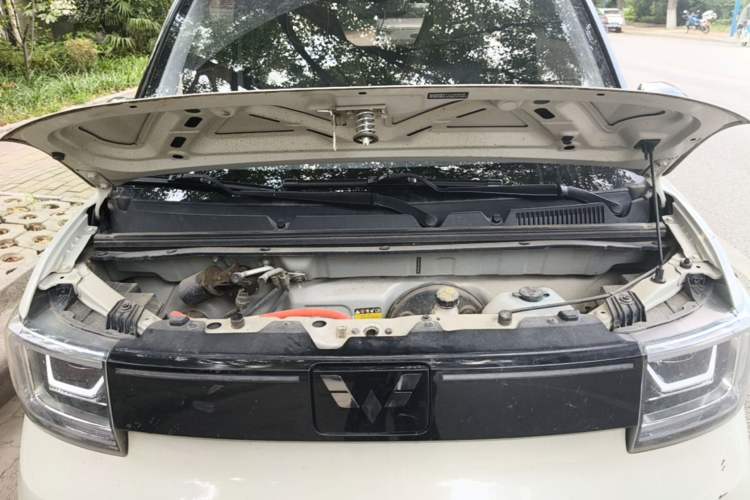 Used Wuling Hongguang MINIEV 2022 GAMEBOY 200km Gaming Edition with Lithium Iron Phosphate Engine Bay