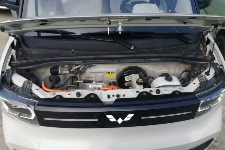 Used Wuling Hongguang MINIEV 2022 Macaron Premium Model – Lithium Iron Phosphate Engine Bay