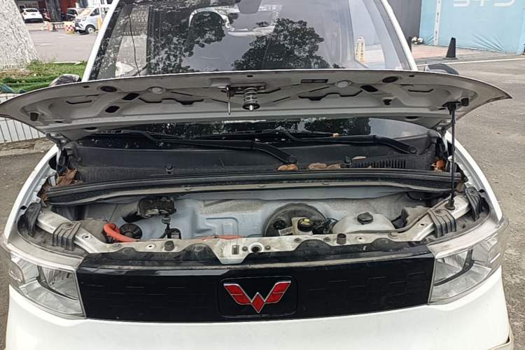 Used Wuling Hongguang MINIEV 2022 Easy Version Lithium Iron Phosphate Engine Bay